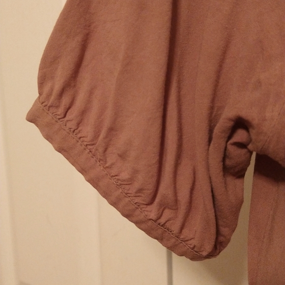 Women's boutique shirt - Picture 5 of 6